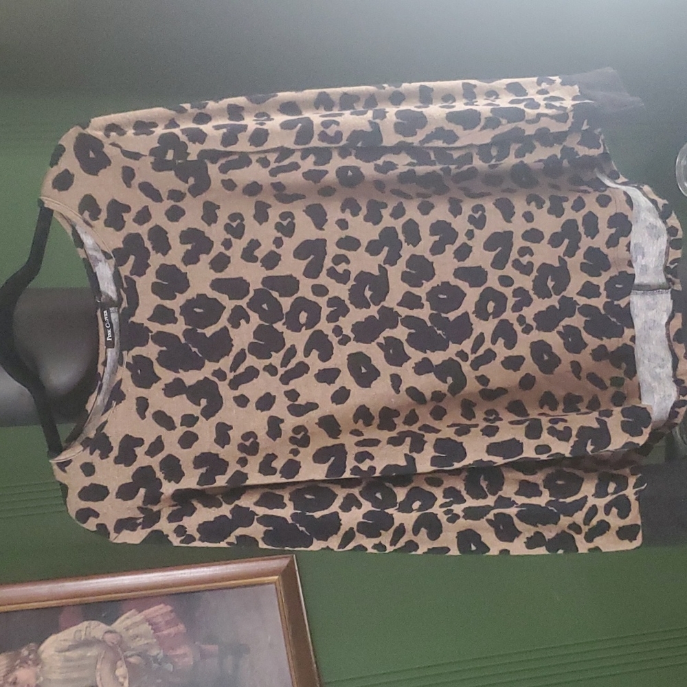 Pink Clover Cheetah Print Sweater